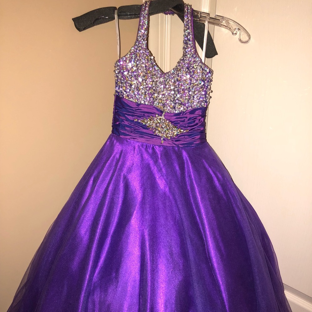 MACDUGGAL PAGEANT DRESS